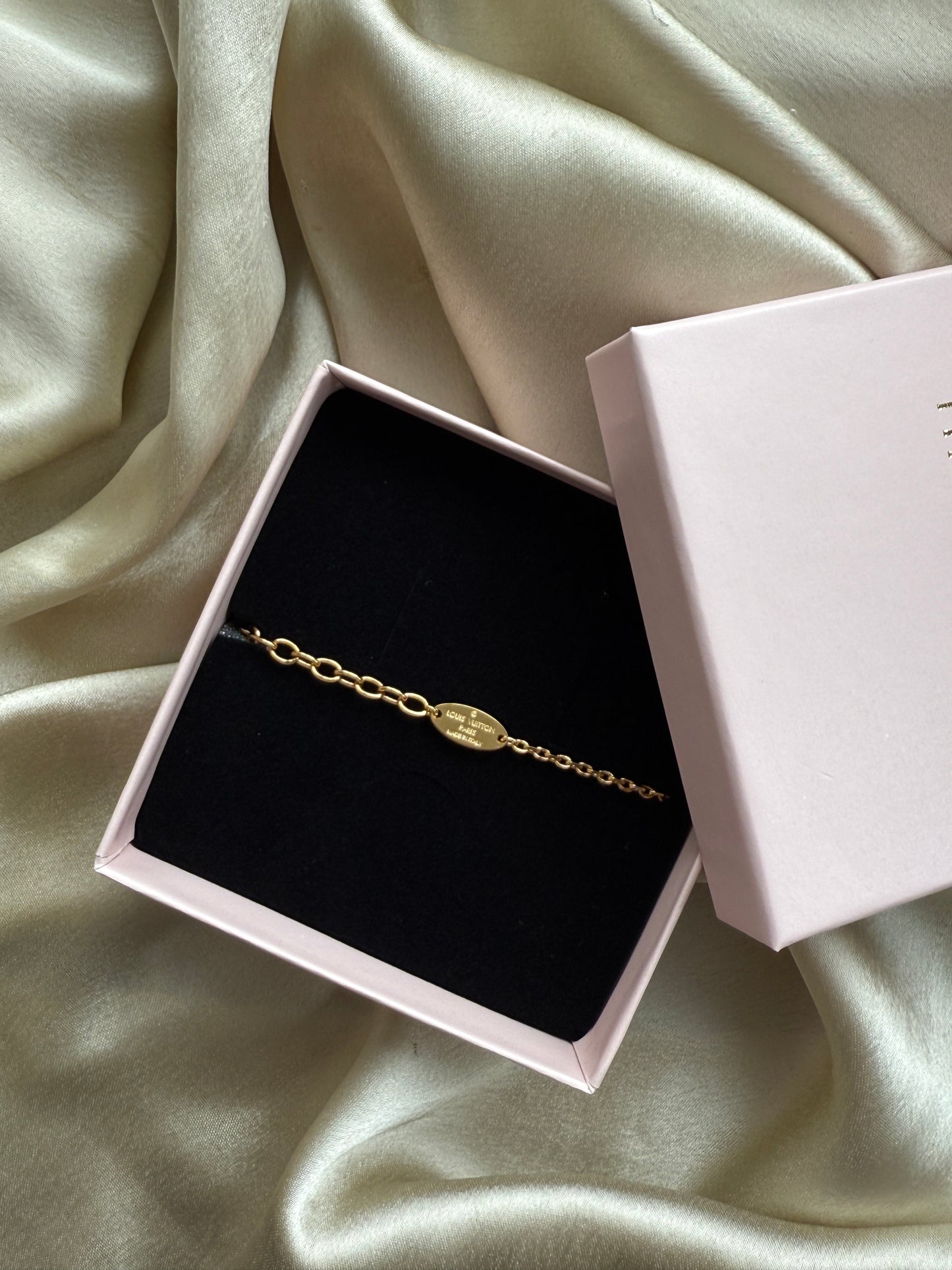 Authentic Reworked Mini Delicate Bracelet