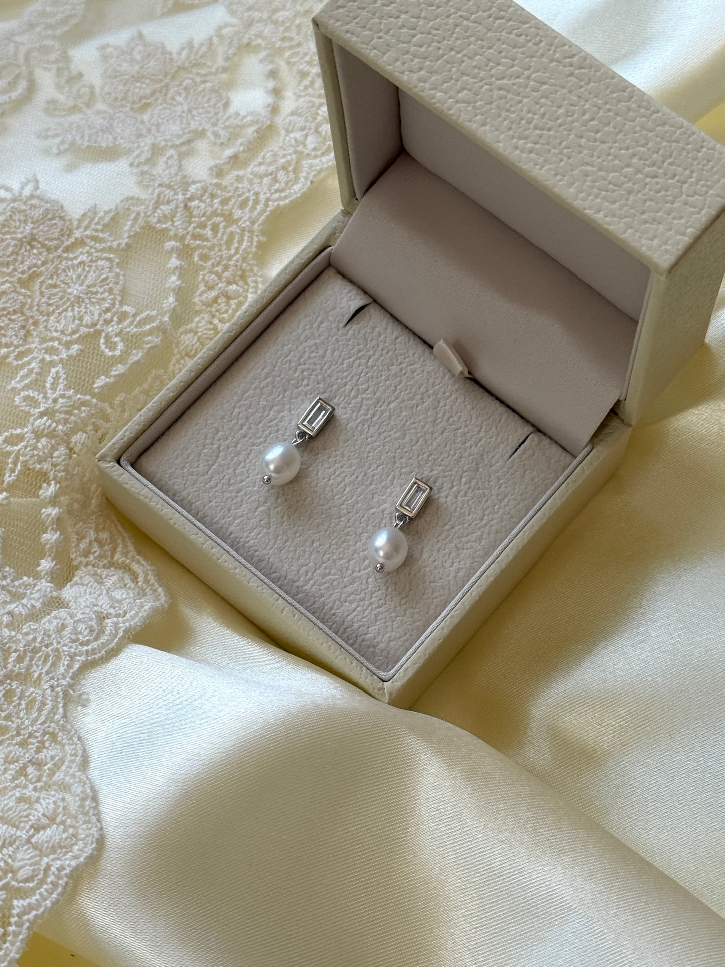 Emily Silver Bridal Earrings