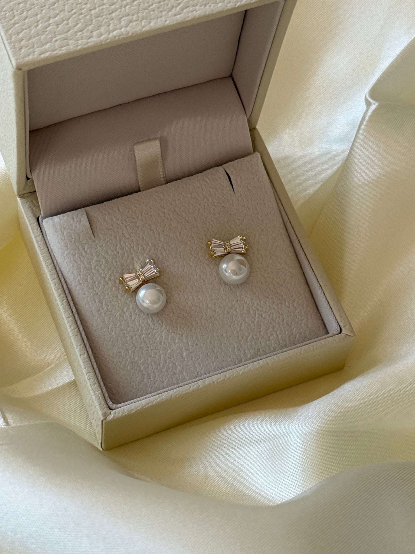 Bea Bridal Earrings