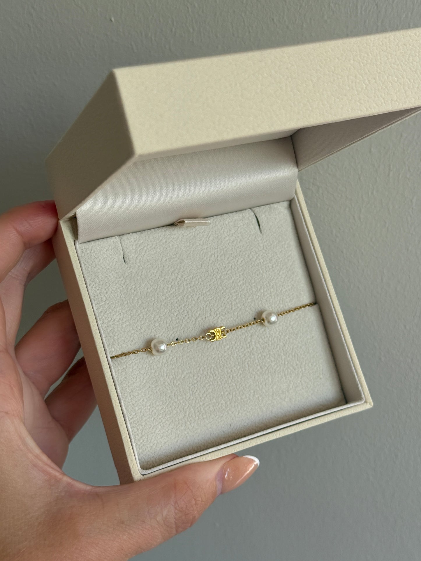 Authentic Reworked Mini Delicate Pearl Bracelet