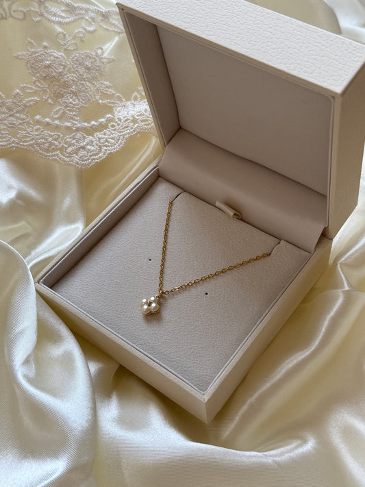 Authentic Reworked Necklace - Pearl Flower