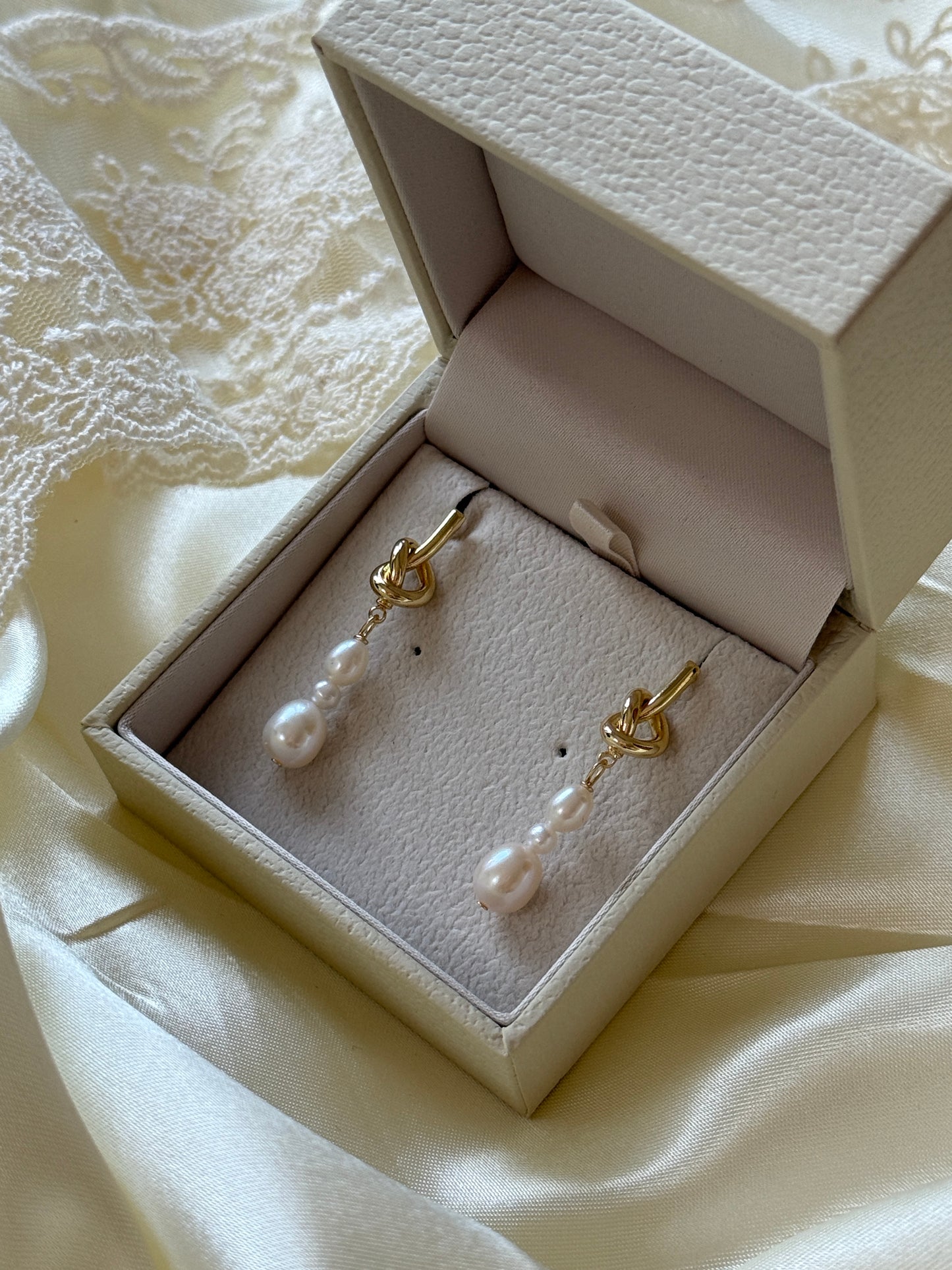 Iris Bridal Earrings