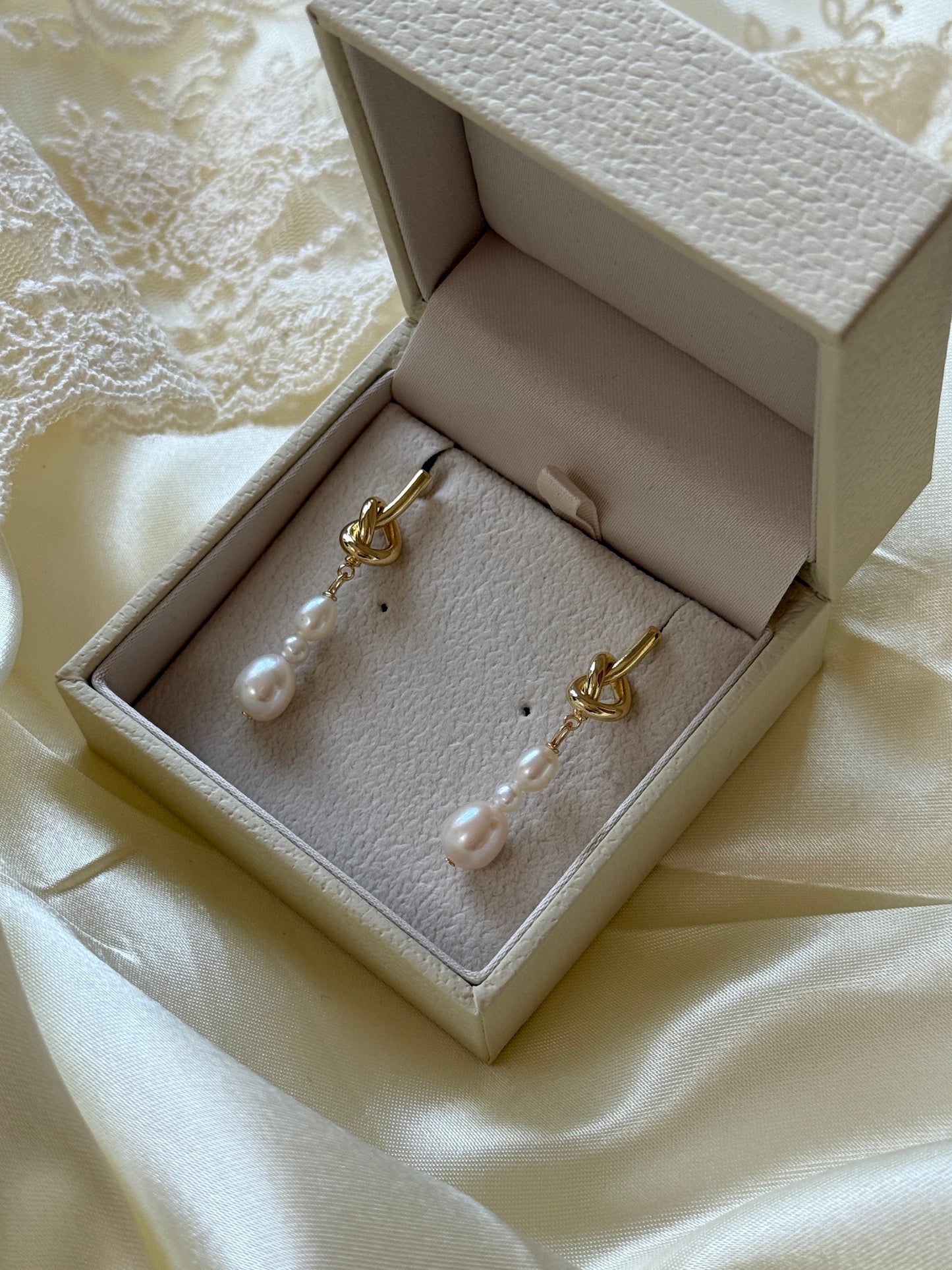 Iris Bridal Earrings