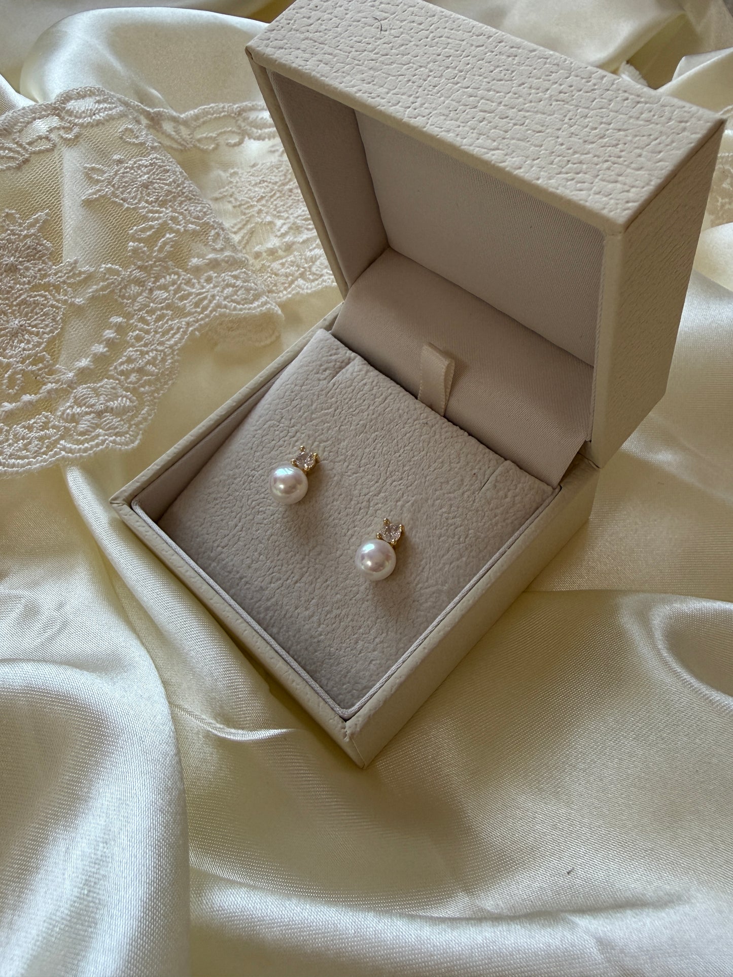 Paige Bridal Earrings