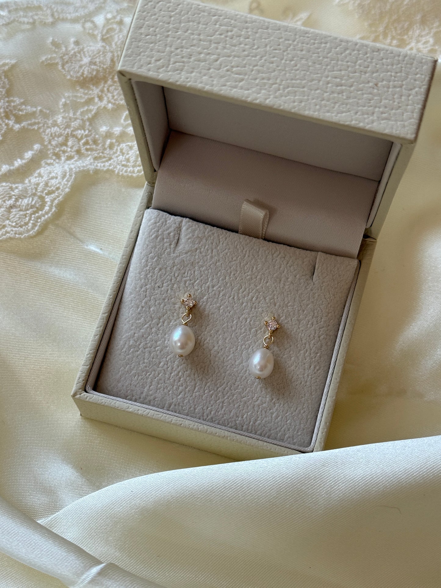 Eva Bridal Earrings
