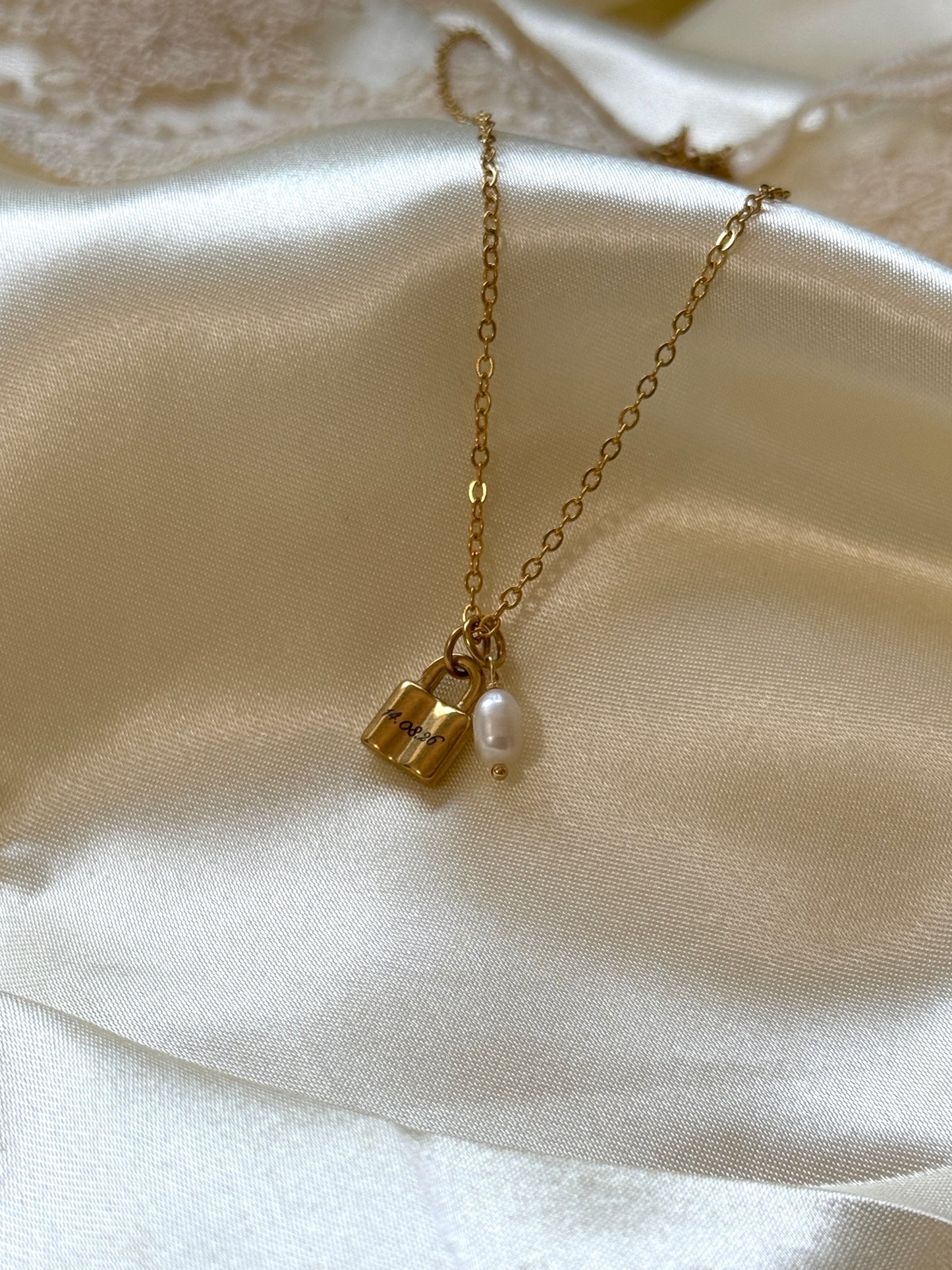 Personalised Pearl Locket Necklace