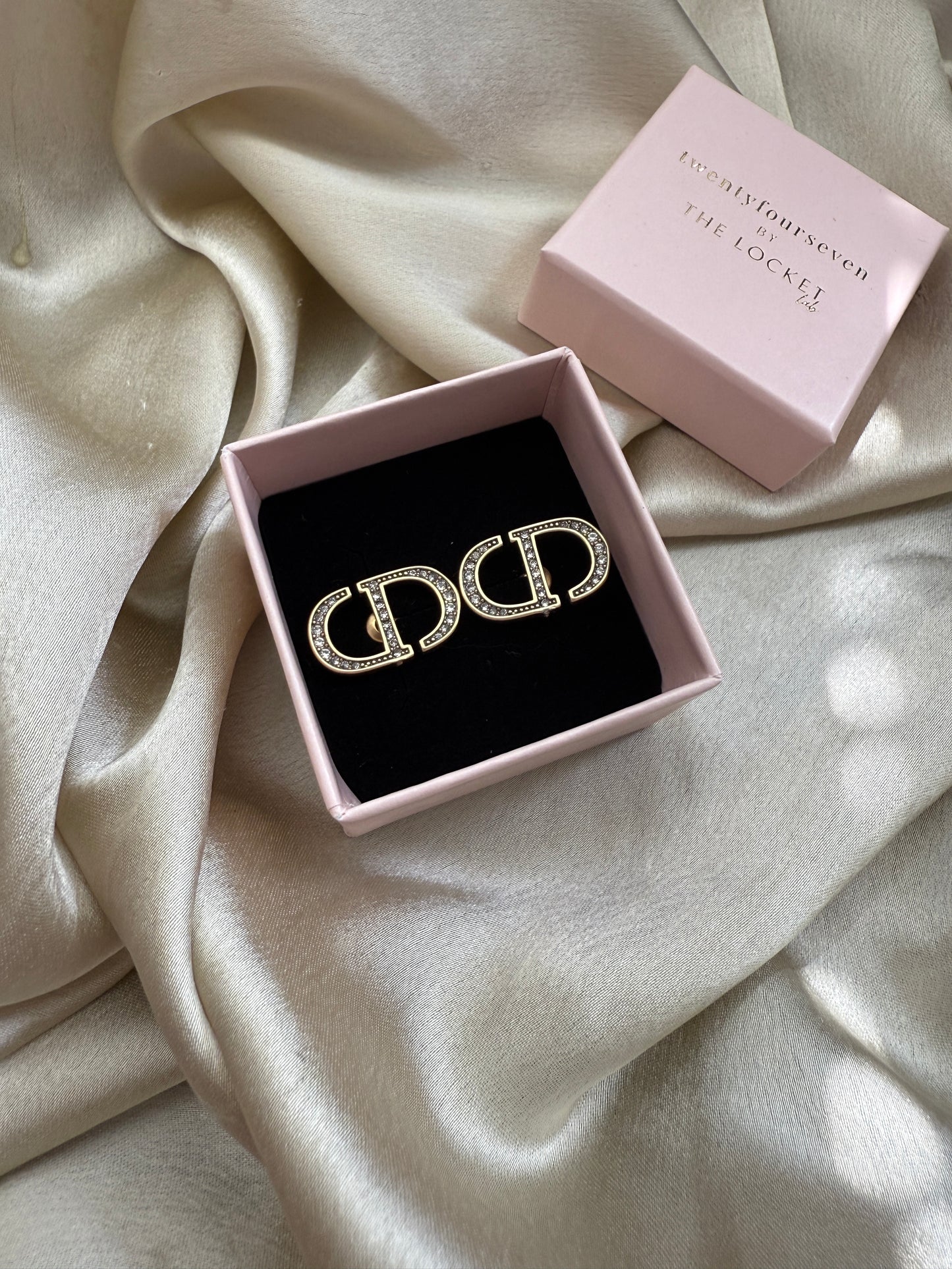 Authentic Reworked Necklace - CD Earrings